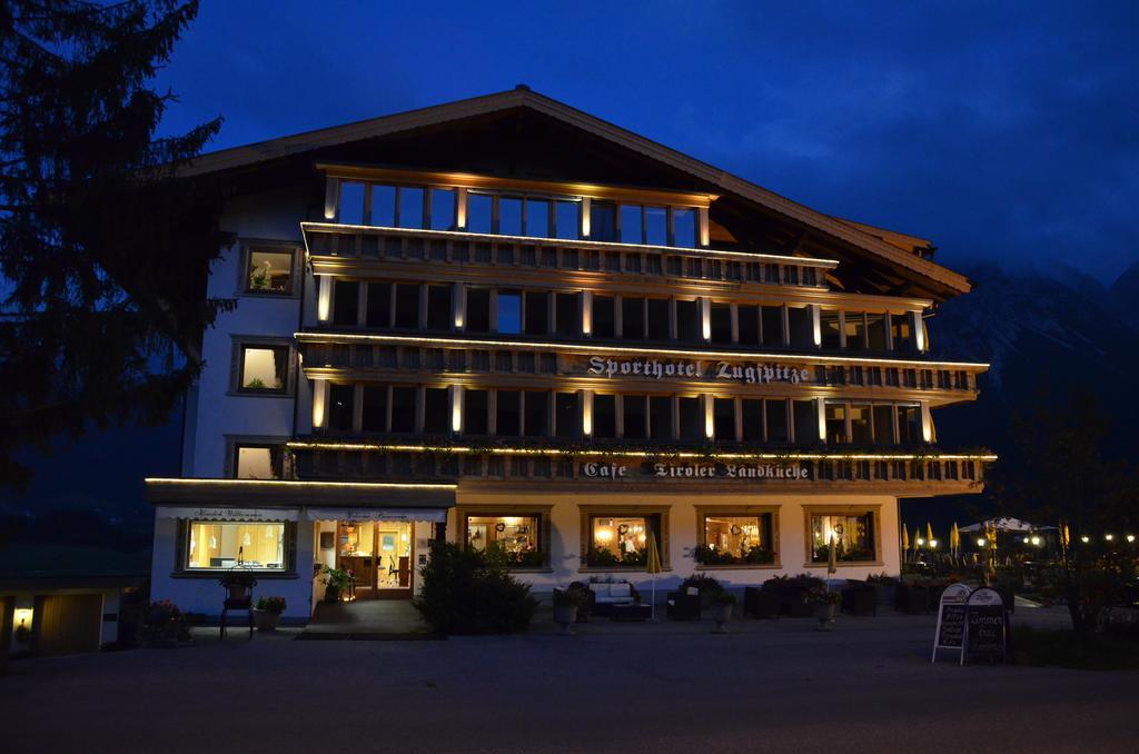 Sporthotel Zugspitze Lermoos Esterno foto