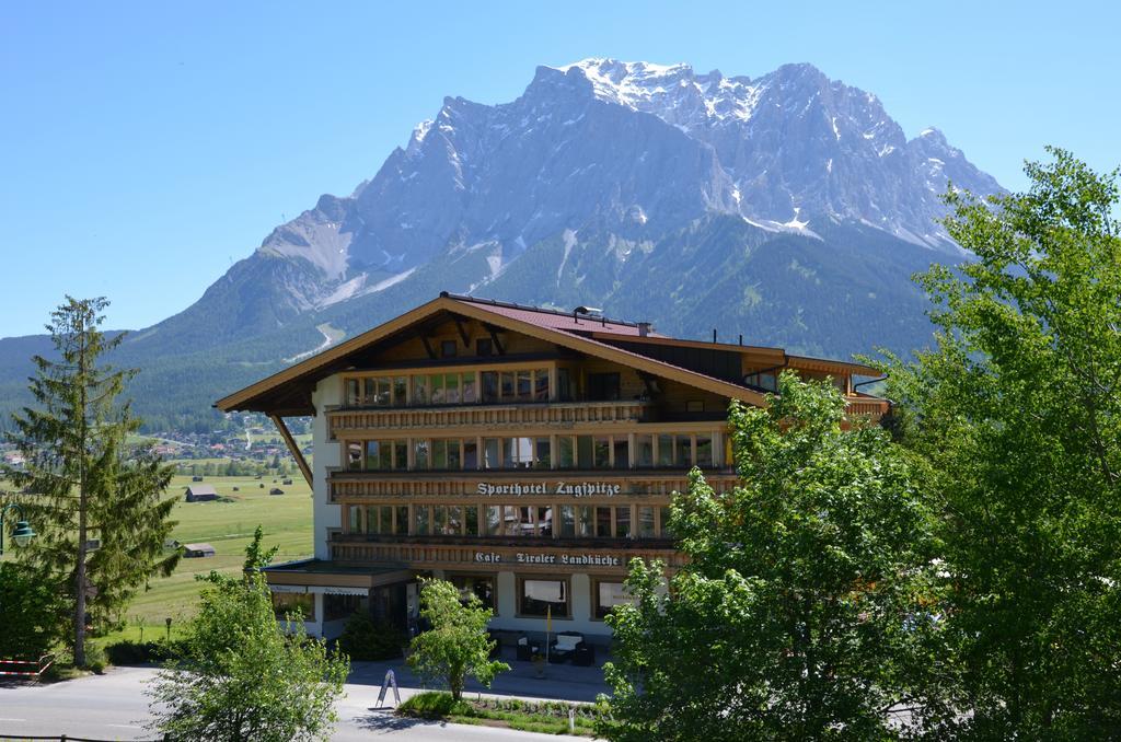 Sporthotel Zugspitze Lermoos Esterno foto