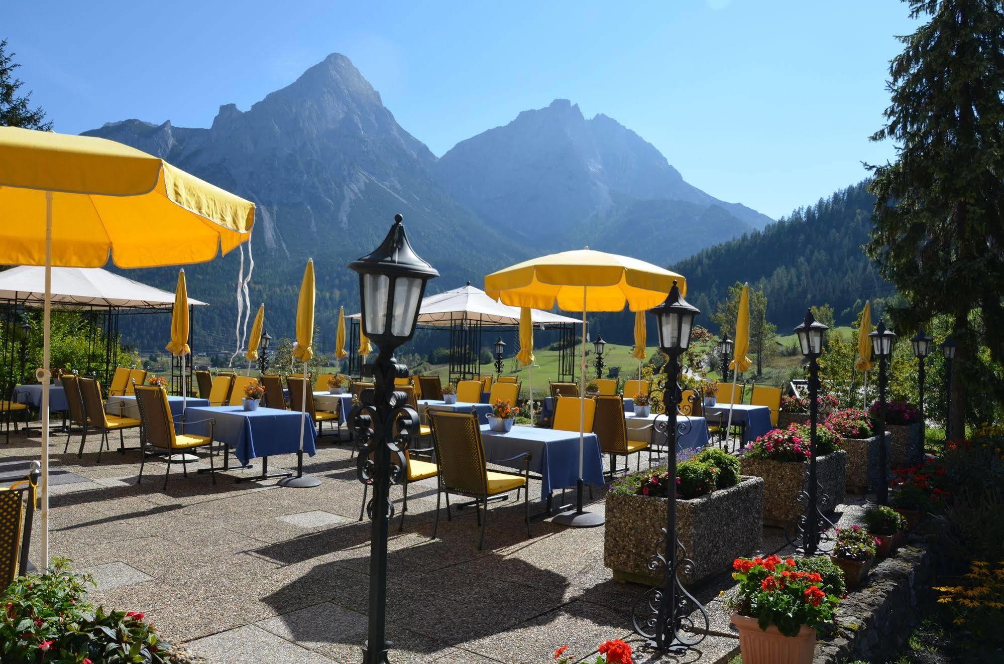 Sporthotel Zugspitze Lermoos Esterno foto